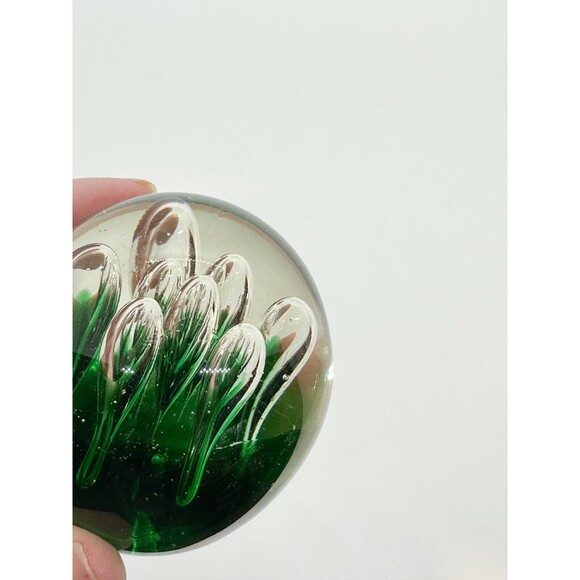 Art Glass Paperweight Green Controlled Bubble Sphere Water Plants - Picture 7 of 11